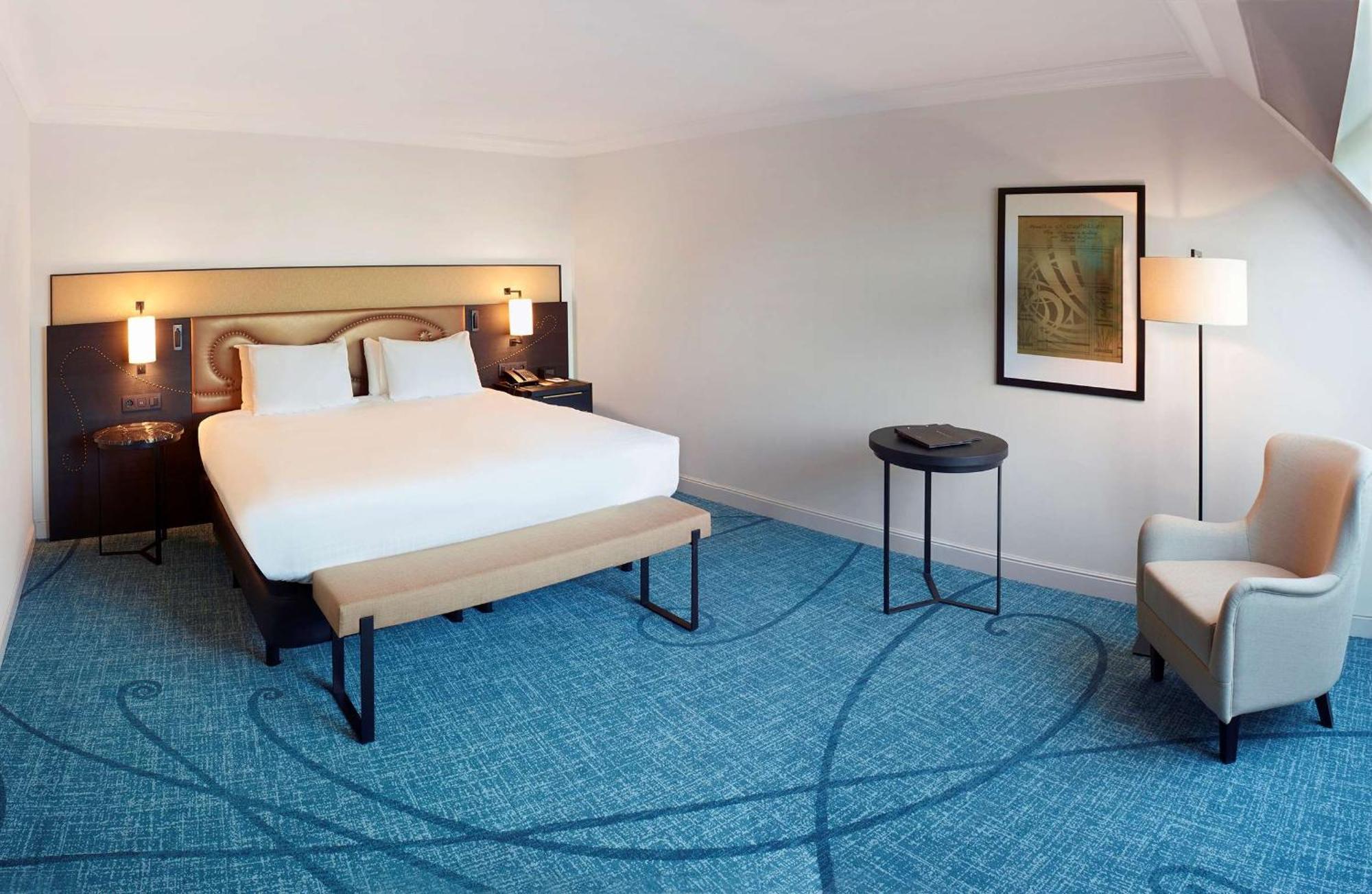 Hilton Grand Place Hotel