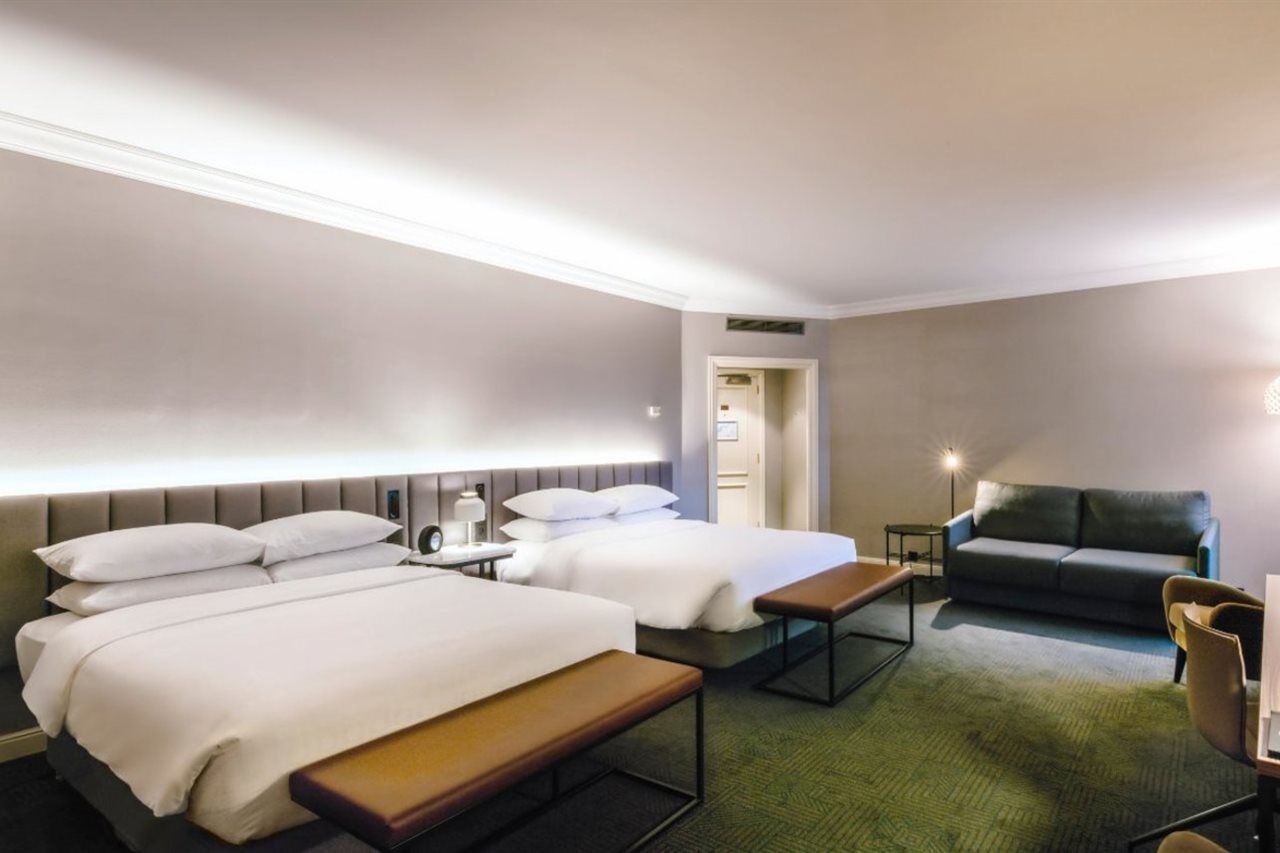 Hilton Grand Place 4* Brüssel